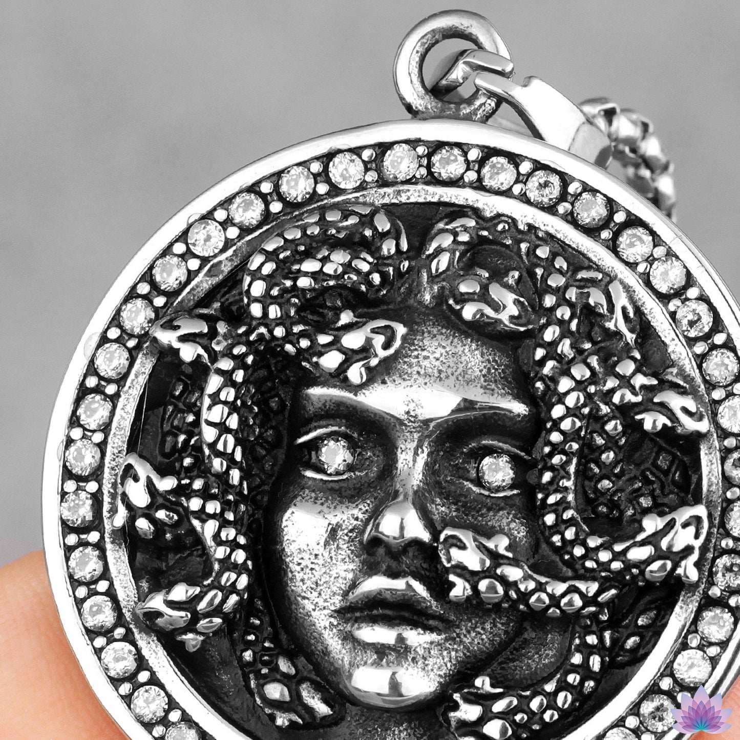 Colar Medusa | Pingente de Proteção da Mitologia Grega da Górgona | Amuleto de Adoração Pagã da Górgona | Joias da Bruxa Gorgo