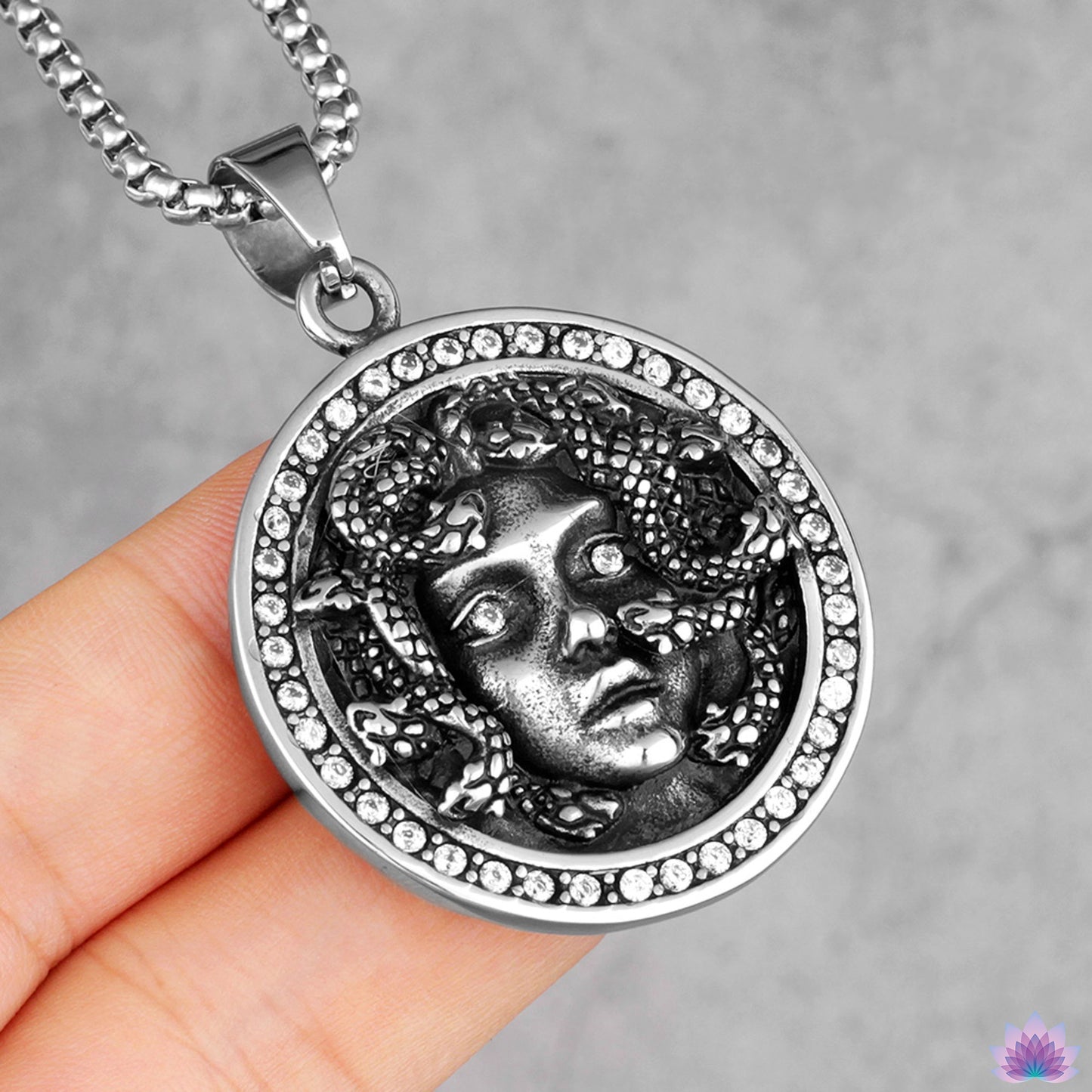 Colar Medusa | Pingente de Proteção da Mitologia Grega da Górgona | Amuleto de Adoração Pagã da Górgona | Joias da Bruxa Gorgo
