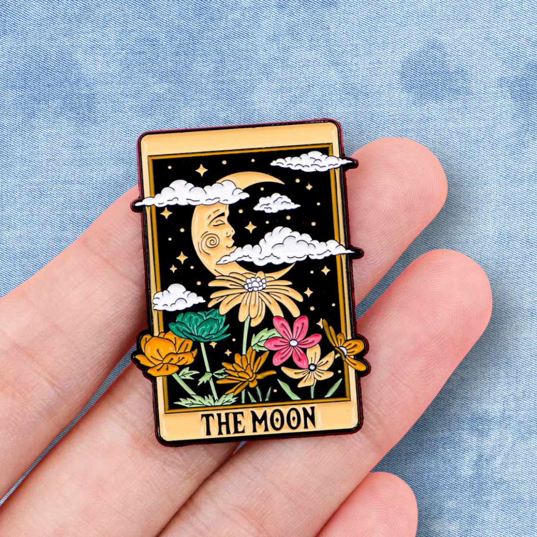 Moon Tarot Enamel Pin Vintage | Apollo Tarot