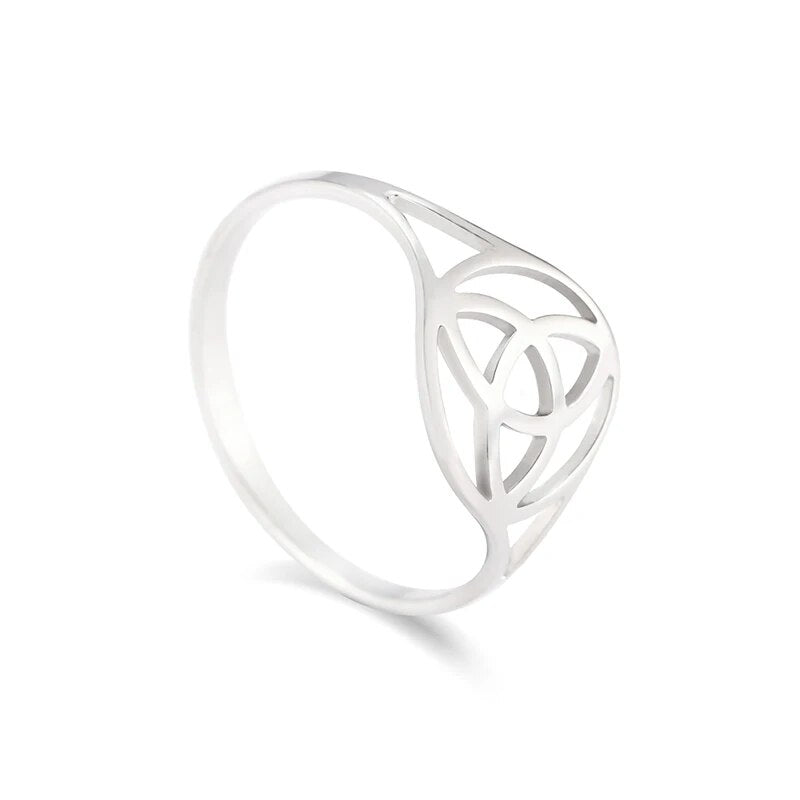 Witch's Knot Ring • Triquetra Celtic Pagan Worship Amulet • Triple Goddess Stainless Steel Wicca Jewelry For Witchy Women • Apollo Tarot Shop